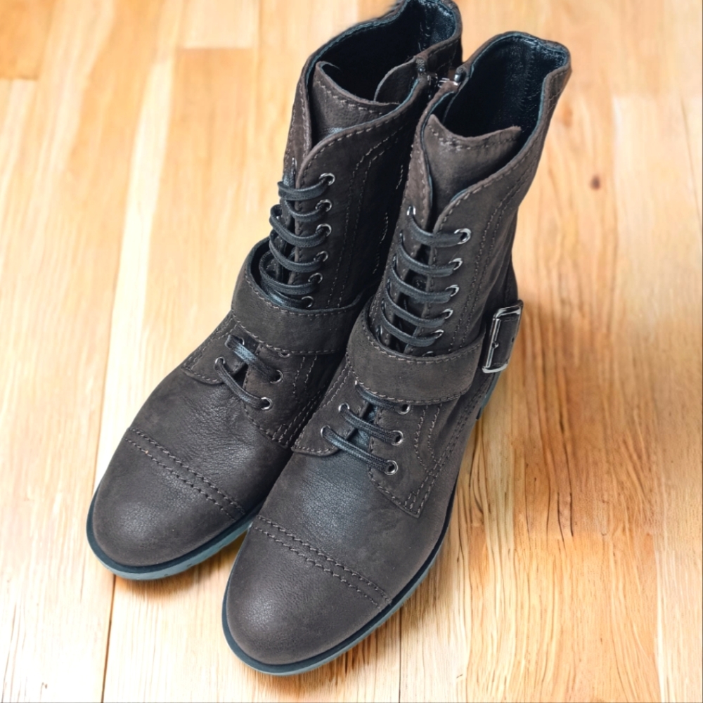 Miu Miu Brown Nubuck Lace Up Ankle Boots Sz 36 US 6 - Picture 11 of 14